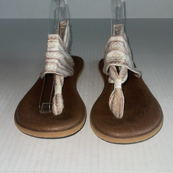 Sanuk Cream And Brown Aztec Print Yoga Slingback Sandals - Picture 4 of 10